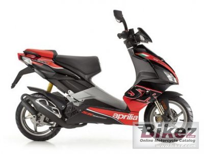 2012 Aprilia SR 50 R photo